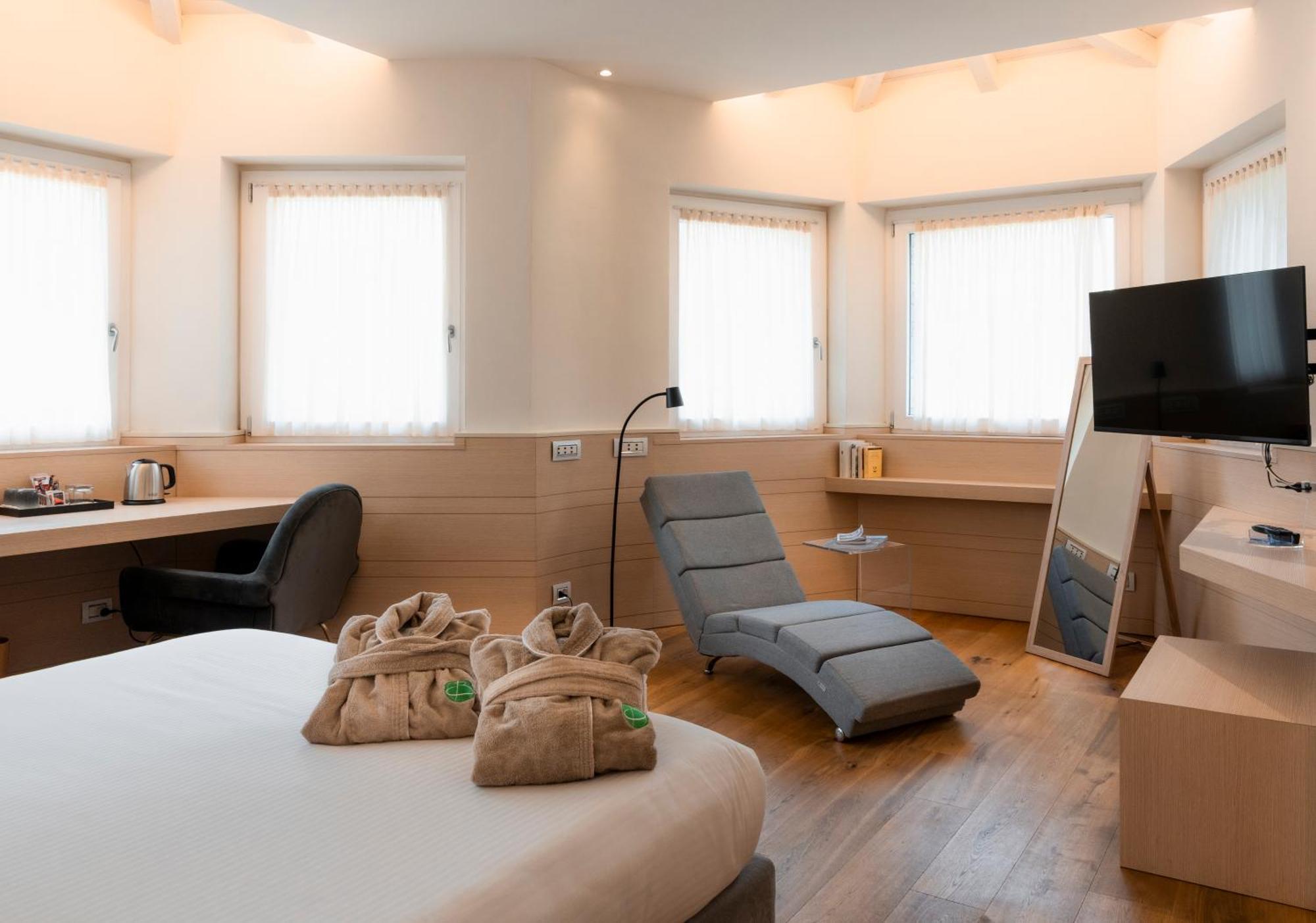 Bes Hotel Terme Di Palazzago Eksteriør billede